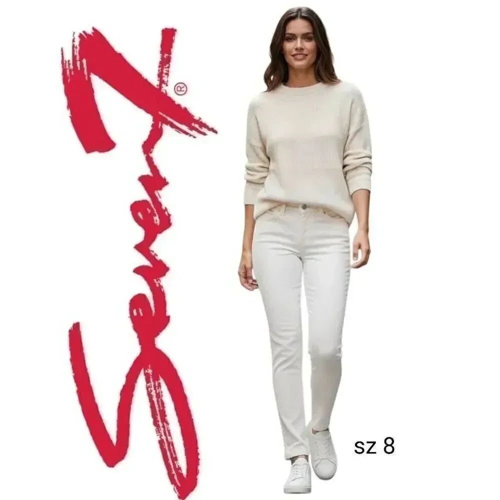Seven 7 Jeans White Denim Low Rise Skinny Straight